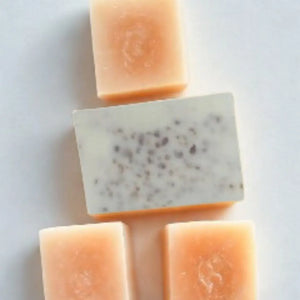 Coconut Glow + Himalayan Salt Scrub Handmade Soap Bar 🌿✨ Pear Coeus
