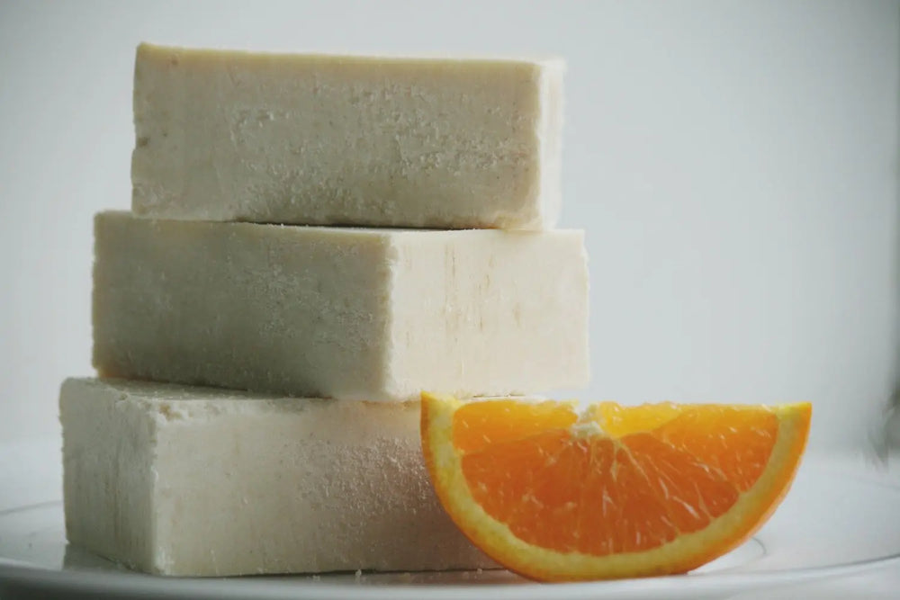 Citrus Summer Salt Bar Maroon Oliver
