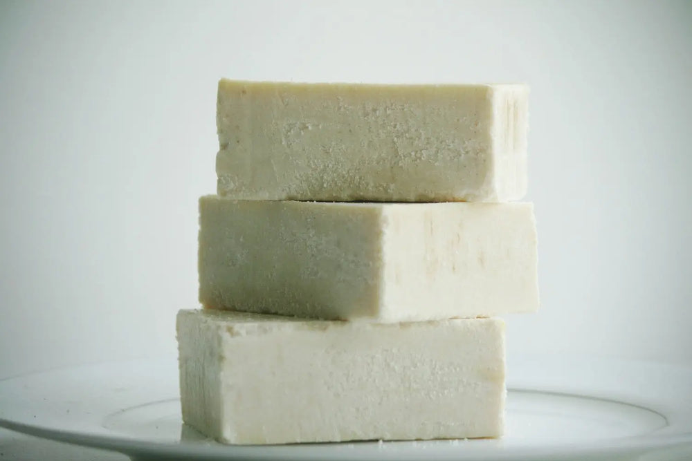 Citrus Summer Salt Bar Maroon Oliver