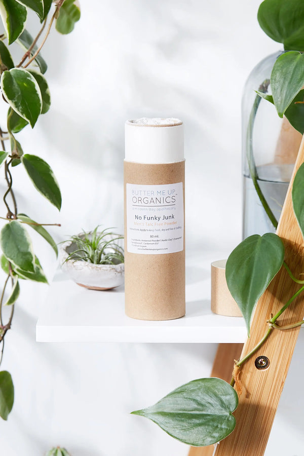 No Funky Junk / Men's Talc Free Powder White Smokey
