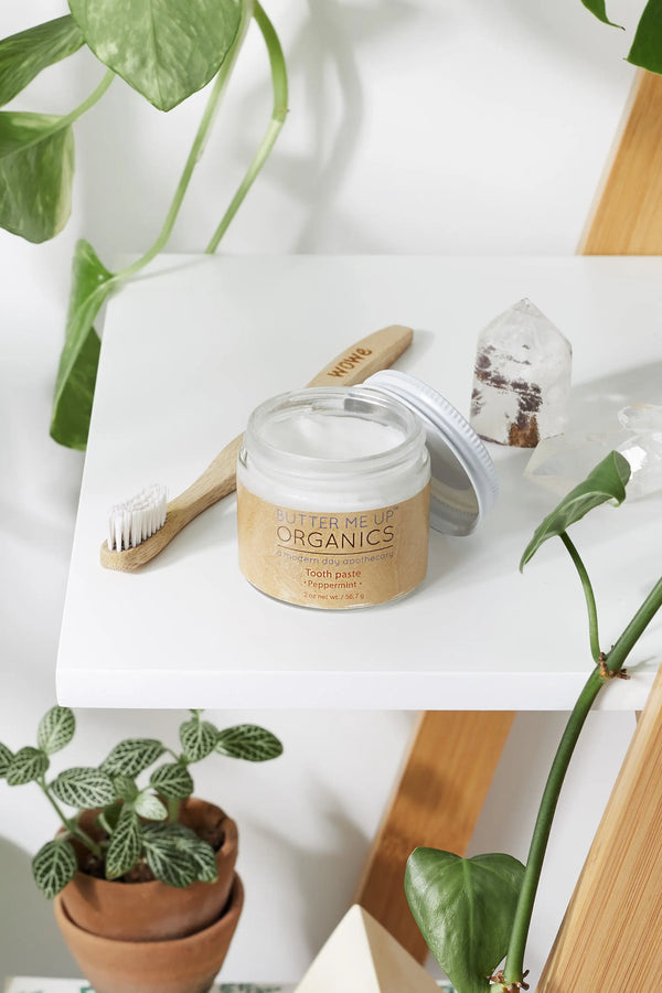 All Natural Organic Whitening Toothpaste / Remineralizing Toothpaste White Smokey