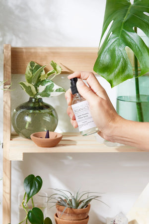 Organic Pillow Mist / Aromatherapy  / Relaxing Essential Oils / Gentle White Smokey
