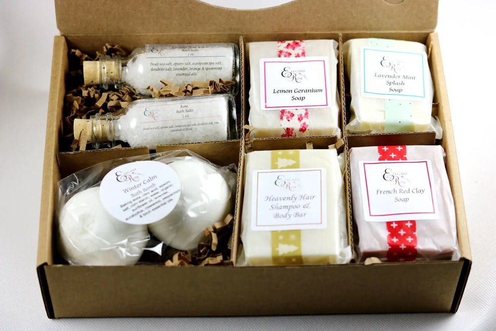 Pampering Bath Gift Set Maroon Oliver