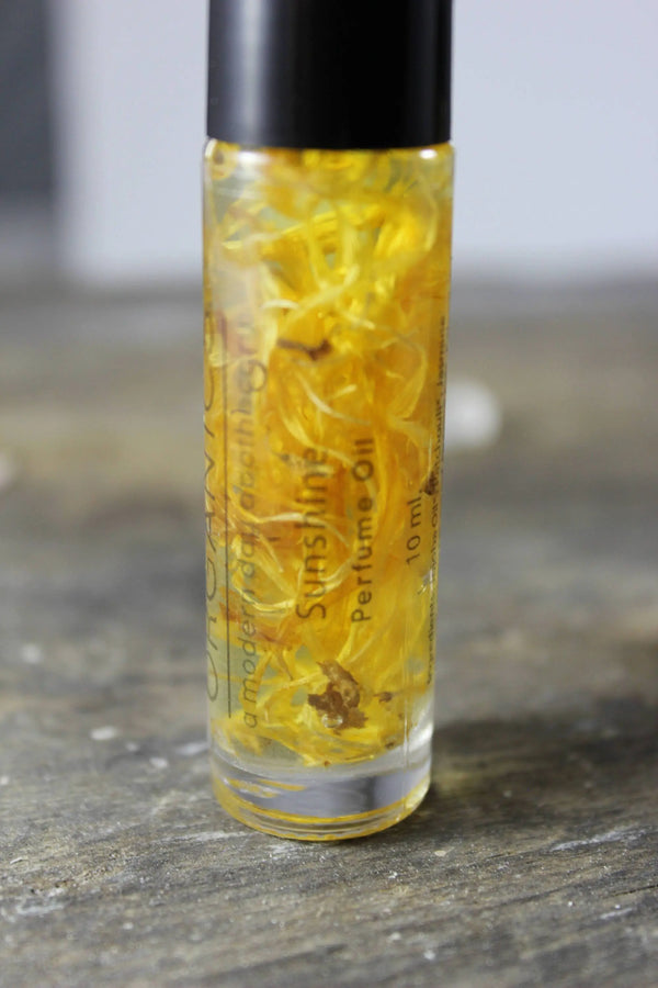 Organic Essential Oil Perfume / Perfume Oil/ Essential Oils / Herbal White Smokey